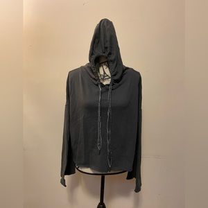 Askya oversized cropped hoodie ⭕️3/$15⭕️